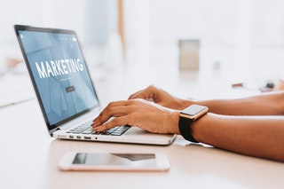 Marketing digital : enjeux et attentes des professionnels du secteur pour 2019